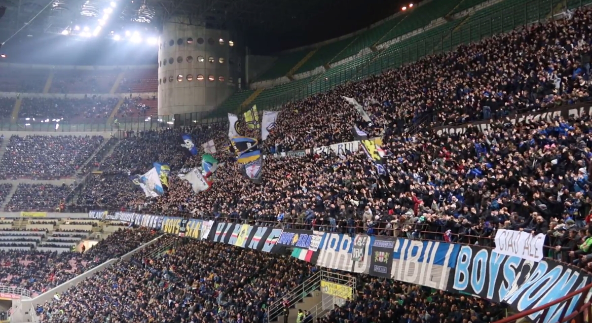  波尔多主场球迷倒戈抗议管理层  